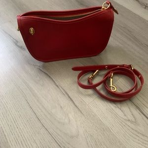 Coach swinger shoulder bag!  Red crossbody